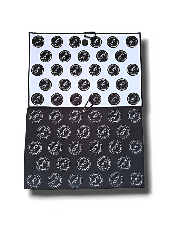 Magnet golf towel reversible with style caddies logo