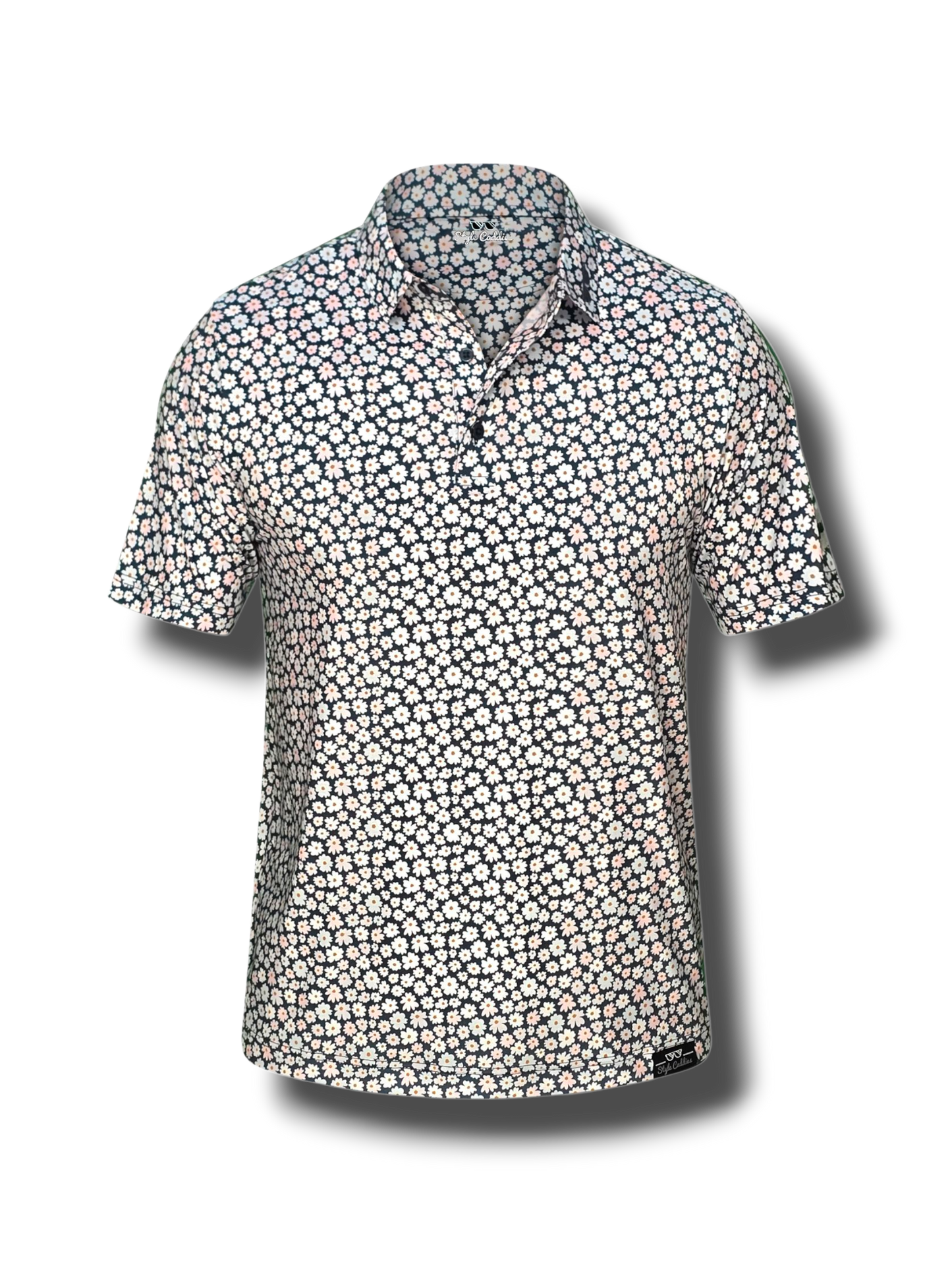 Short-sleeve men's golf shirt with a black and white pattern on a white background