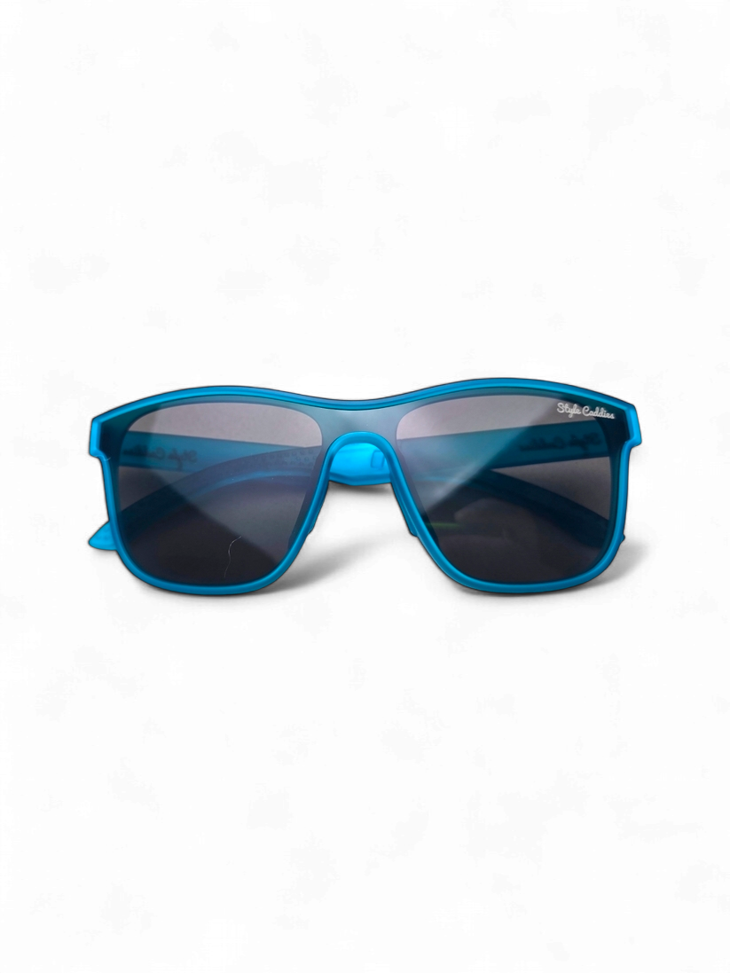 Light blue lens golf sunglasses detail