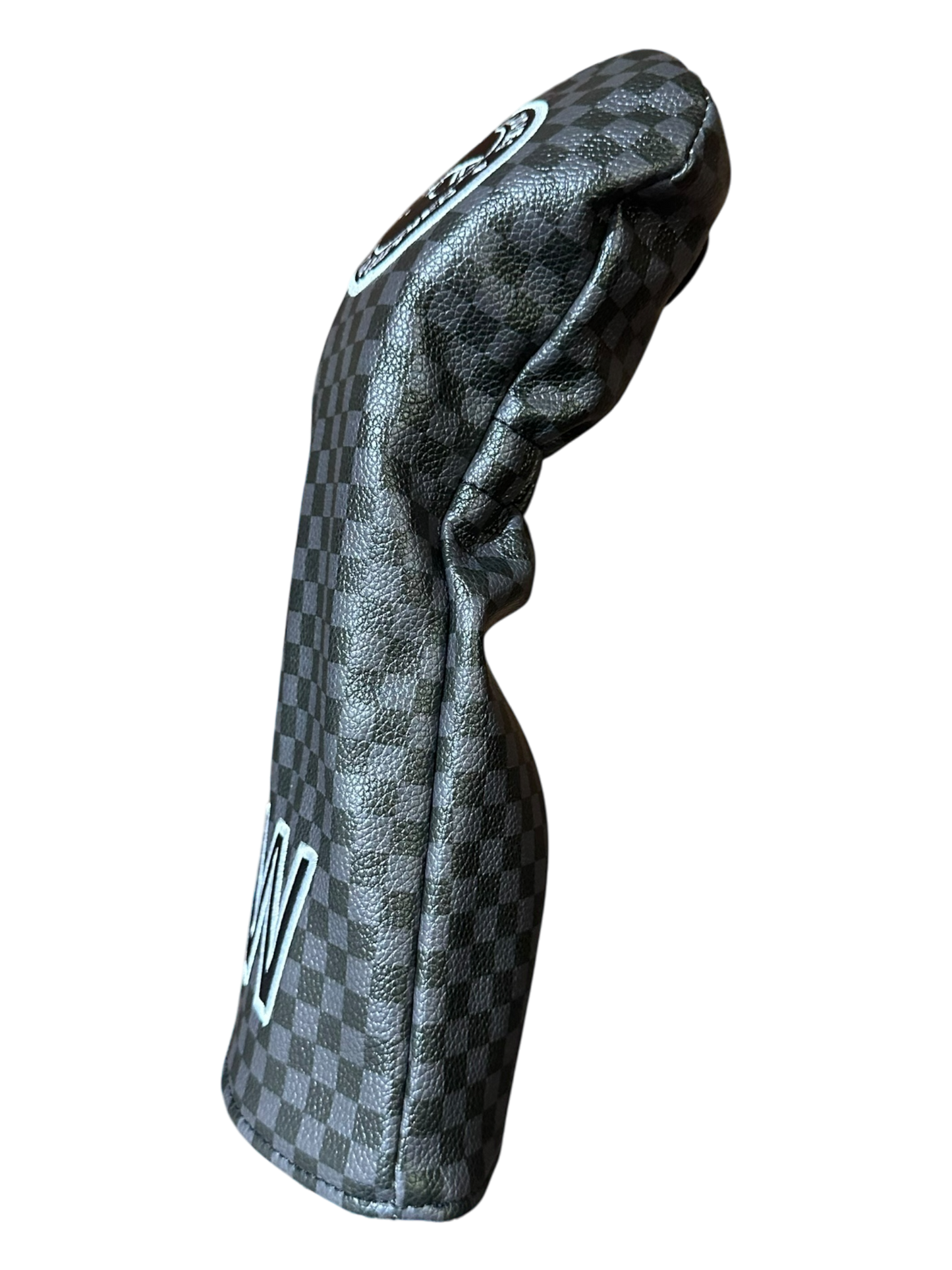 Checkers wood cover lifestyle shot on course