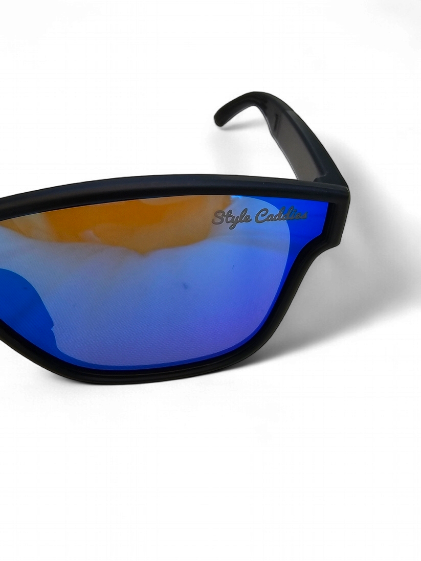 Blue sport sunglasses for golf lightweight frame
