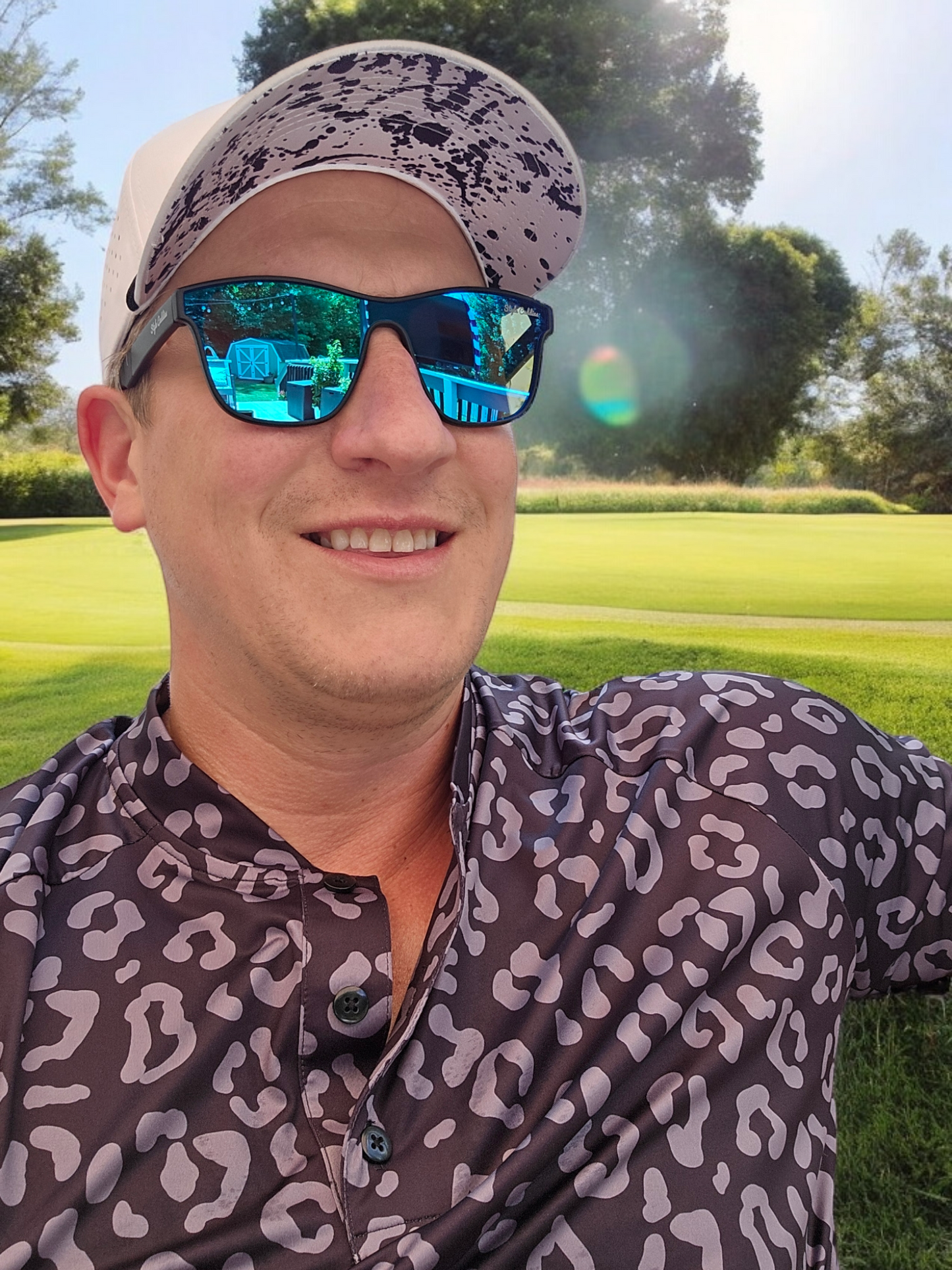 Style Caddies midnight blue golf shades lifestyle shot