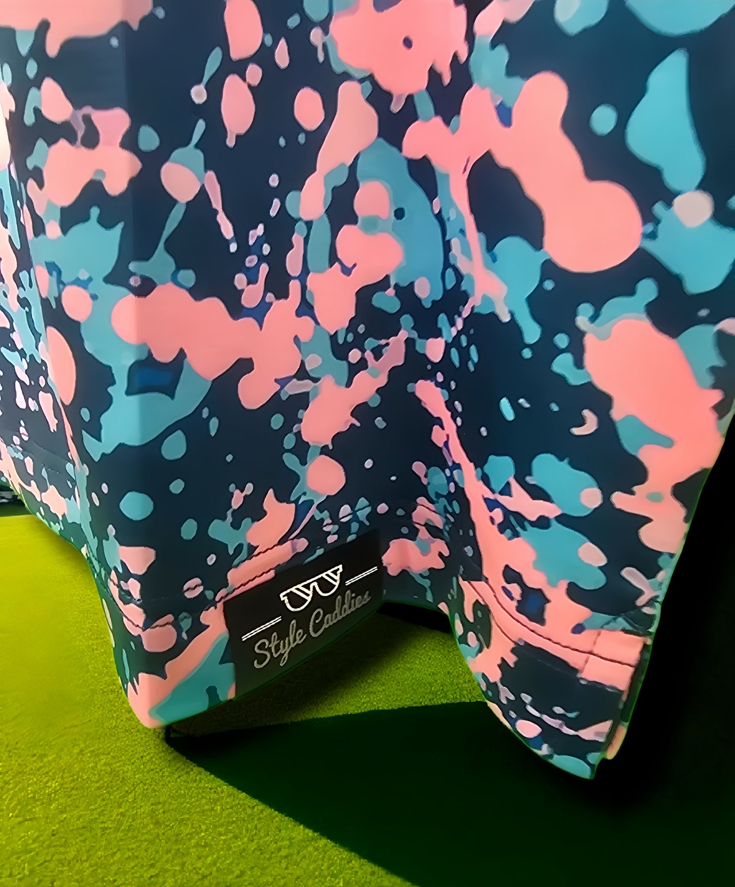 Style Caddies pinkulator polo pattern detail